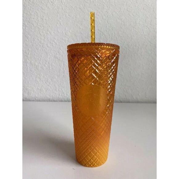 Starbucks Cold Venti 24 oz Cup Yellow Mango Jewel Tumbler Summer 2022 Release - Picture 1 of 6